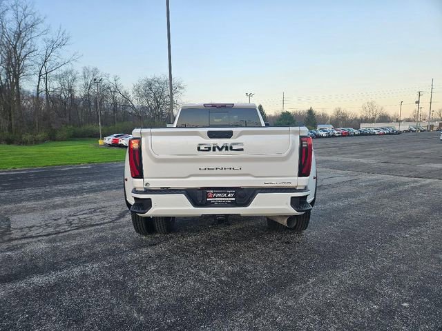 Used 2025 GMC Sierra 3500 Denali Ultimate image 8