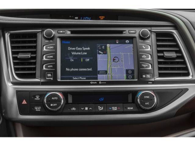 Used 2015 Toyota Highlander LE AWD/4WD image 10