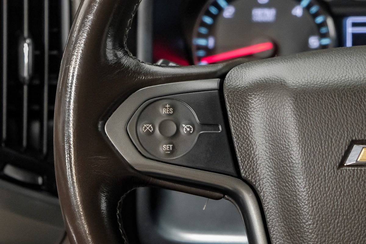 Used 2018 Chevrolet Silverado 2500 LT w/ LT Fleet Convenience Package AWD/4WD image 16