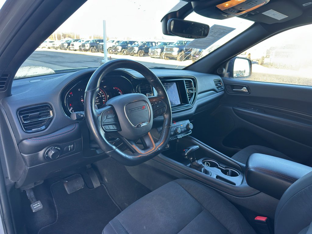 Used 2023 Dodge Durango GT image 12