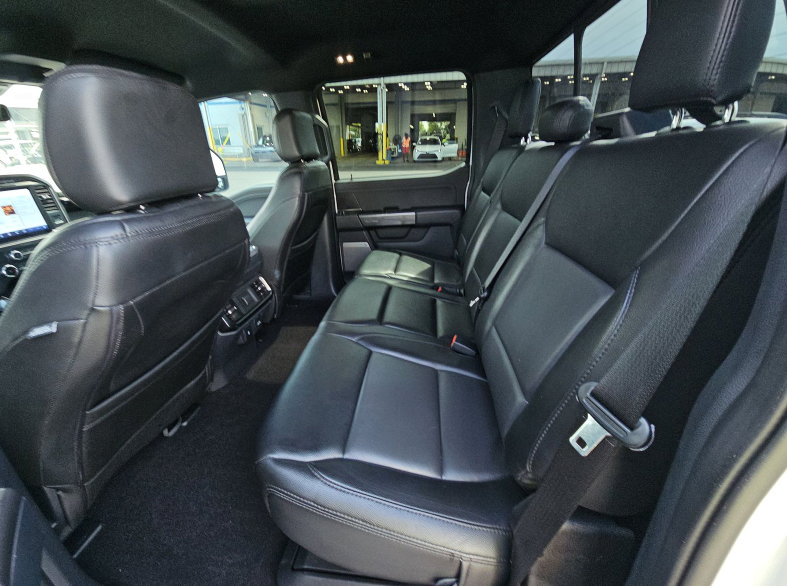 Used 2022 Ford F150 XLT w/ Equipment Group 302A High RWD image 10