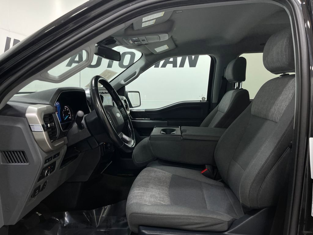 Used 2021 Ford F150 XLT w/ Equipment Group 302A High image 13