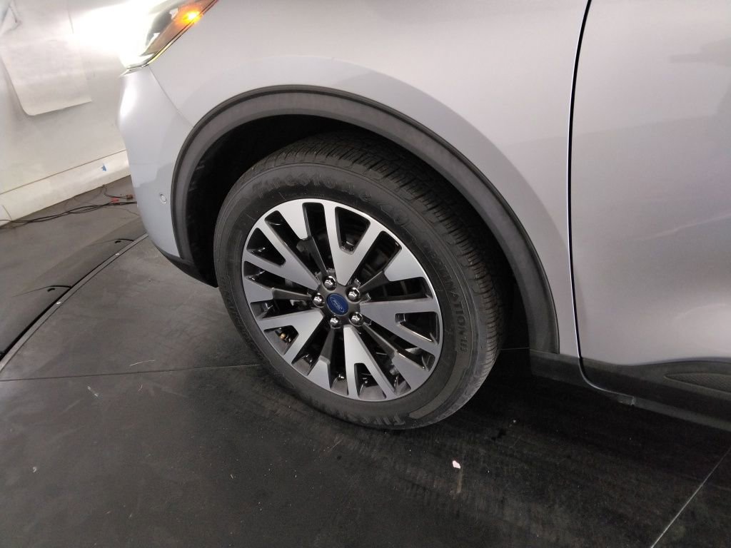 Used 2020 Ford Escape Titanium image 46