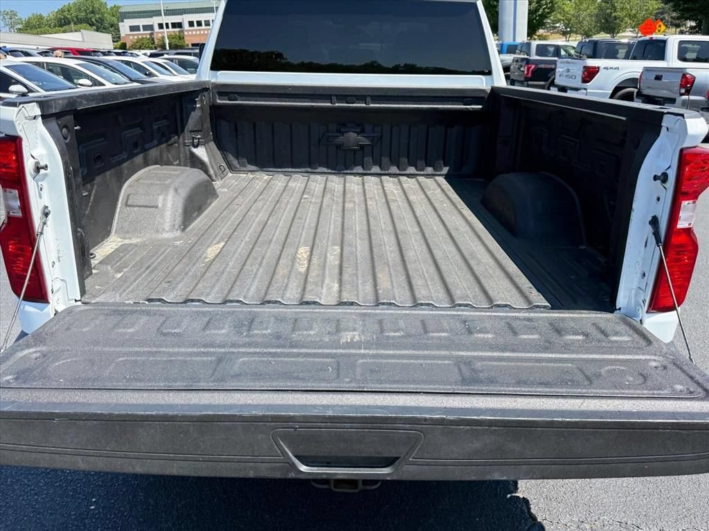 Used 2023 Chevrolet Silverado 2500 LT w/ Convenience Package AWD/4WD image 17