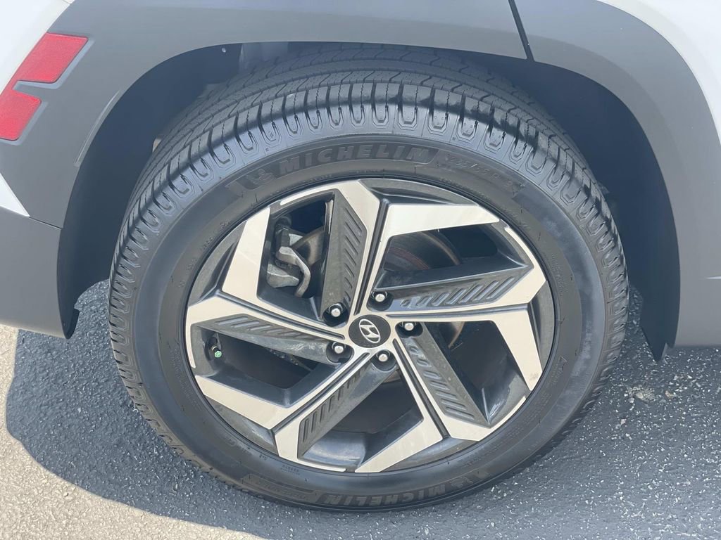 Certified 2022 Hyundai Tucson SEL w/ Convenience + Premium Package AWD/4WD image 30