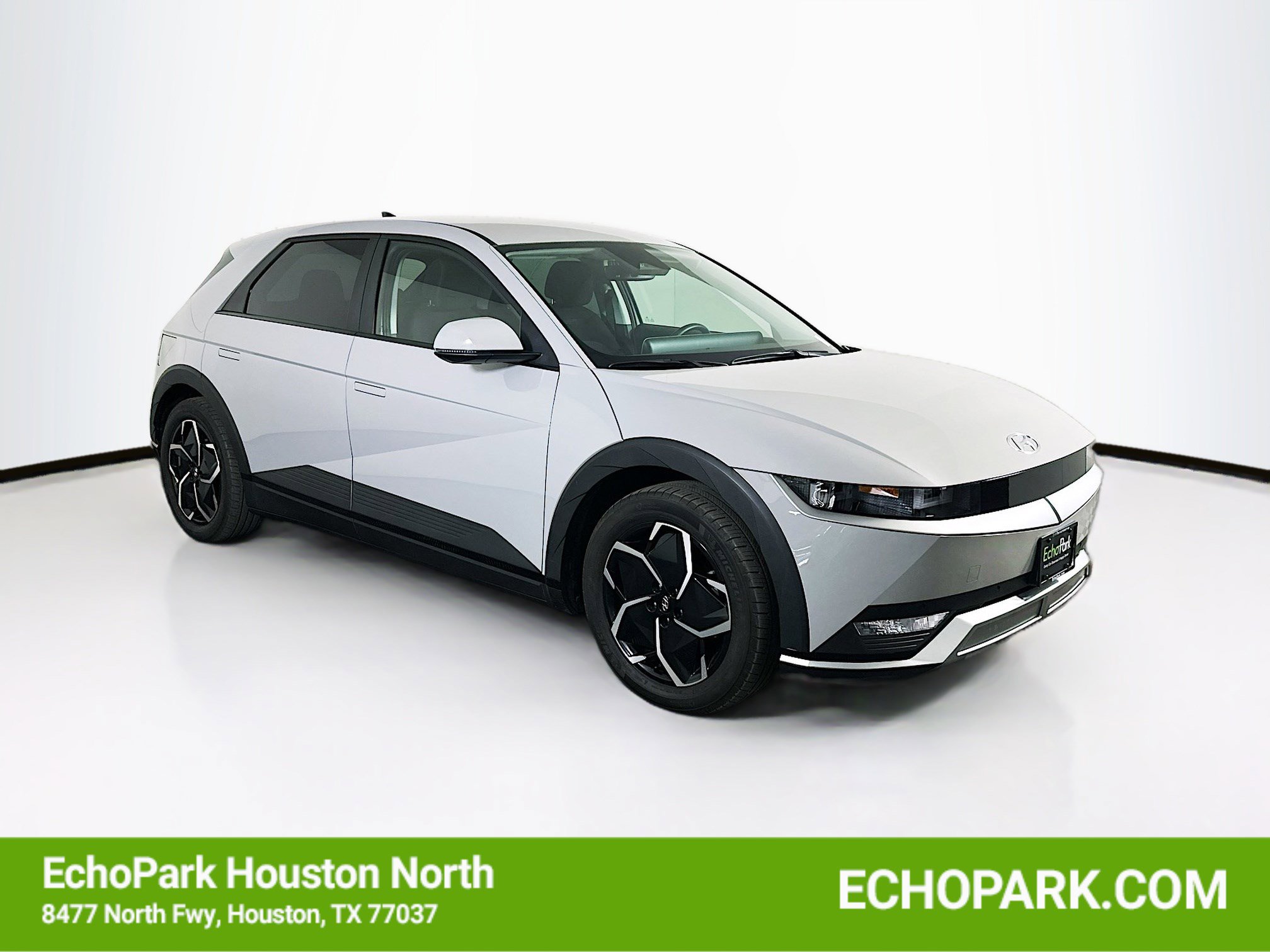 Used 2024 Hyundai Ioniq 5 SEL image 1