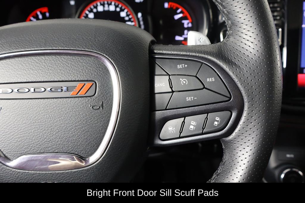 Used 2025 Dodge Durango GT image 32