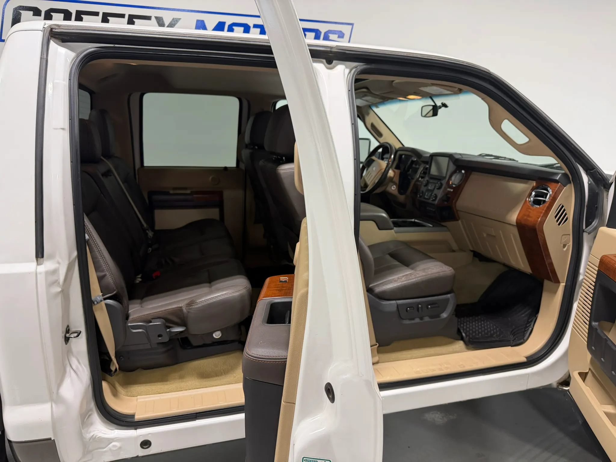 Used 2016 Ford F350 King Ranch AWD/4WD image 17