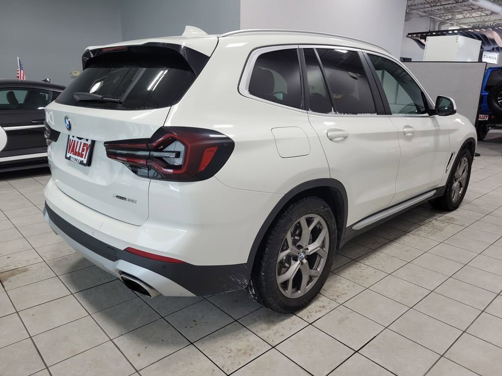 Used 2024 BMW X3 xDrive30i image 6