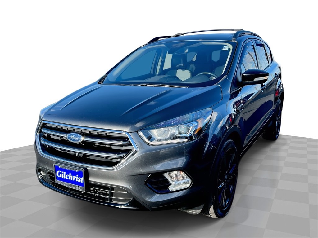 Used 2017 Ford Escape Titanium image 1