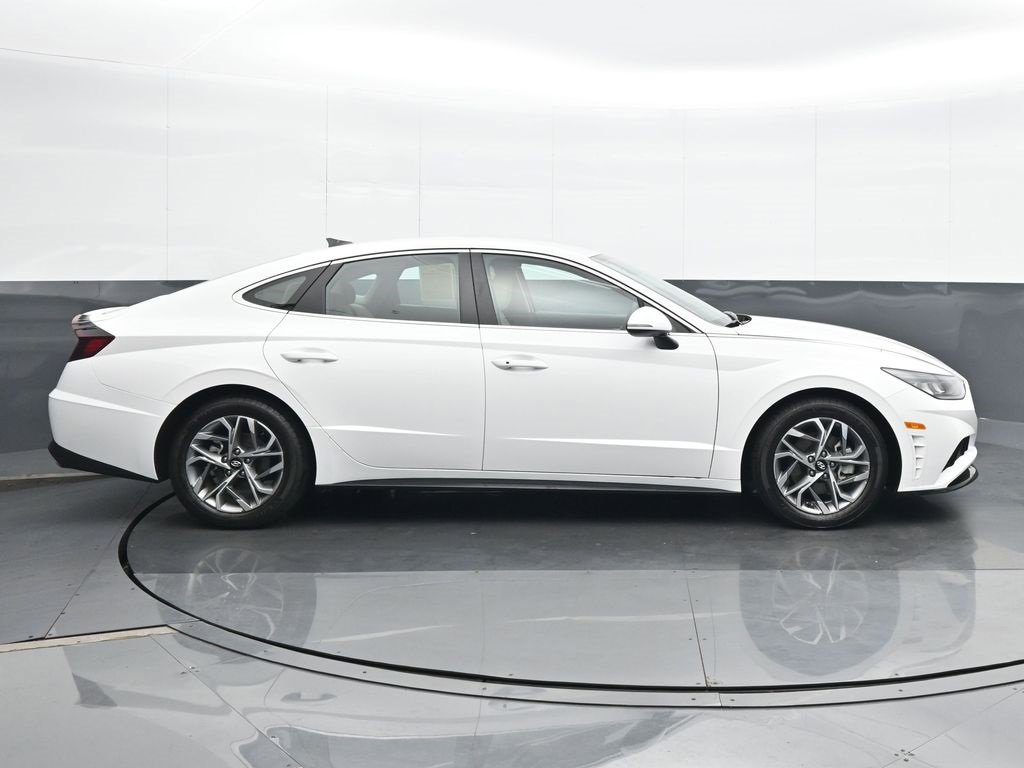 Used 2023 Hyundai Sonata SEL w/ Cargo Package image 7