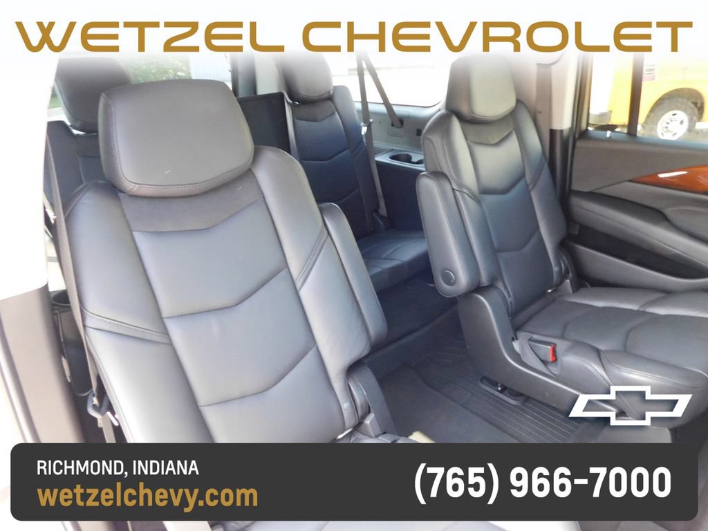 Certified 2020 Cadillac Escalade ESV Premium Luxury AWD/4WD image 24