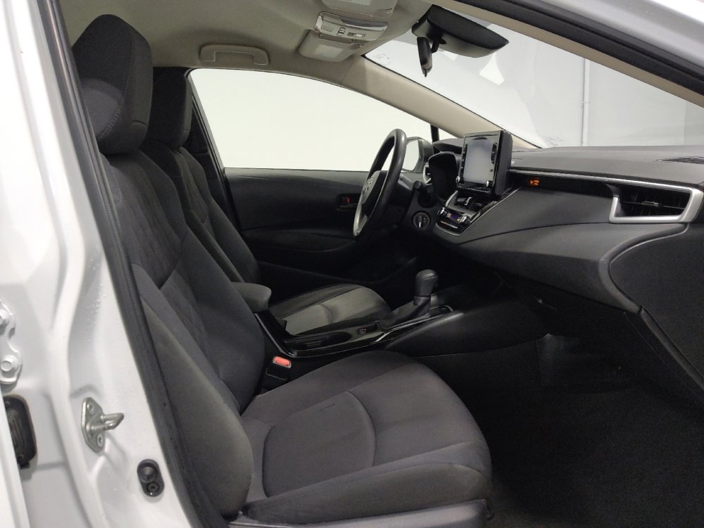 Used 2022 Toyota Corolla LE image 21