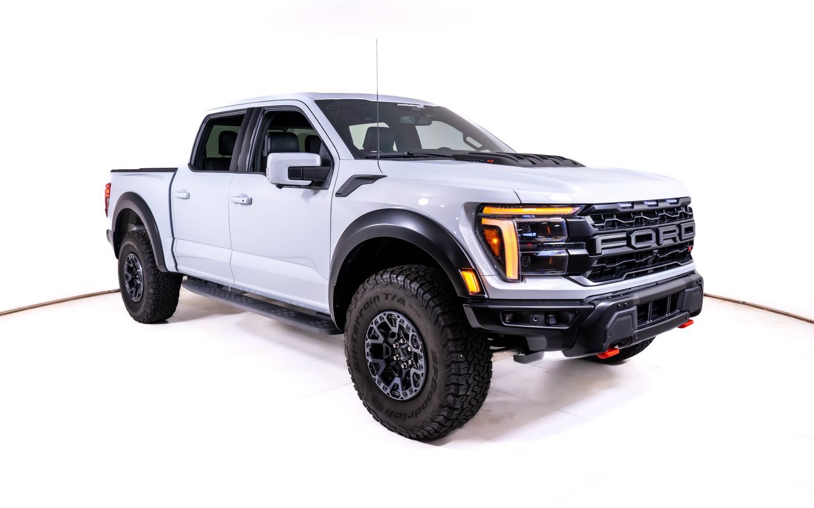 Used 2025 Ford F150 Raptor w/ Equipment Group 803A Raptor R AWD/4WD image 7