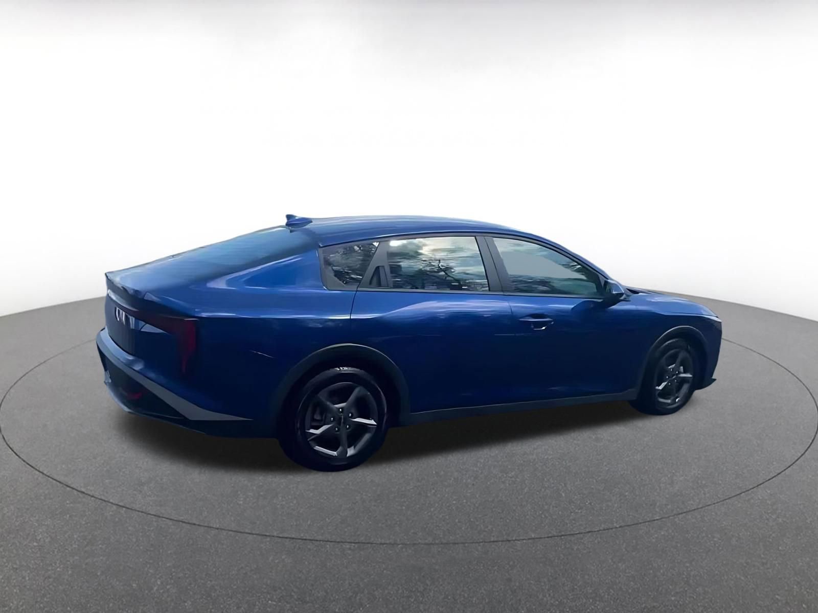 Used 2025 Kia K4 FWD image 15