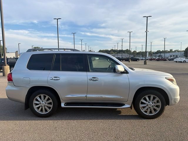 Used 2010 Lexus LX 570 4WD w/ Preferred Accessory Package image 11