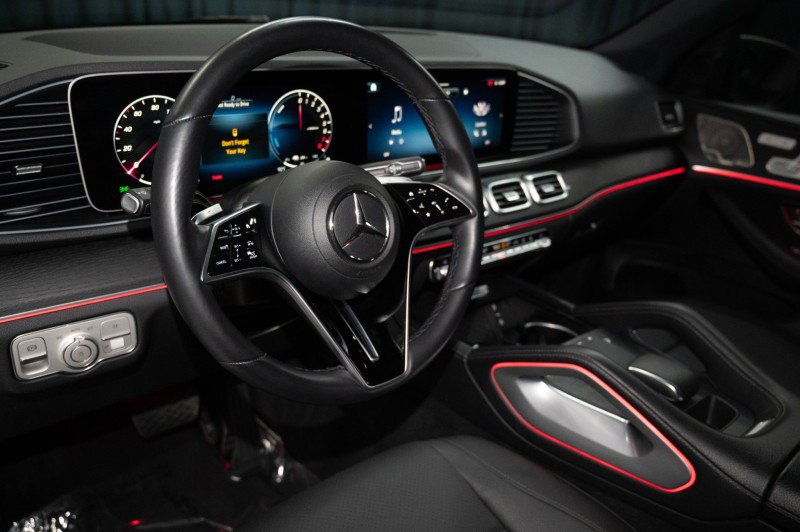 Certified 2025 Mercedes-Benz GLE 450e 4MATIC image 16