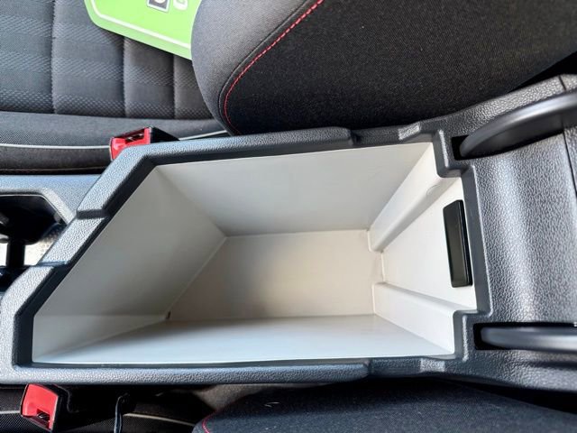 Used 2020 Volkswagen Jetta GLI image 39