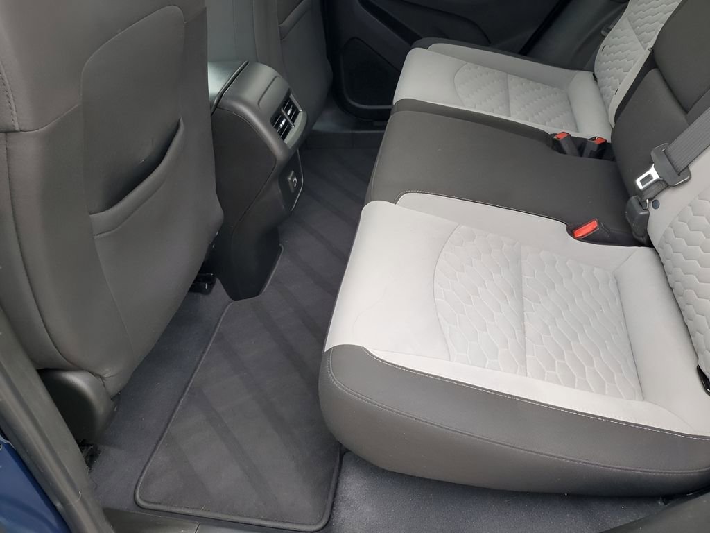 Used 2021 Chevrolet Equinox LT image 20