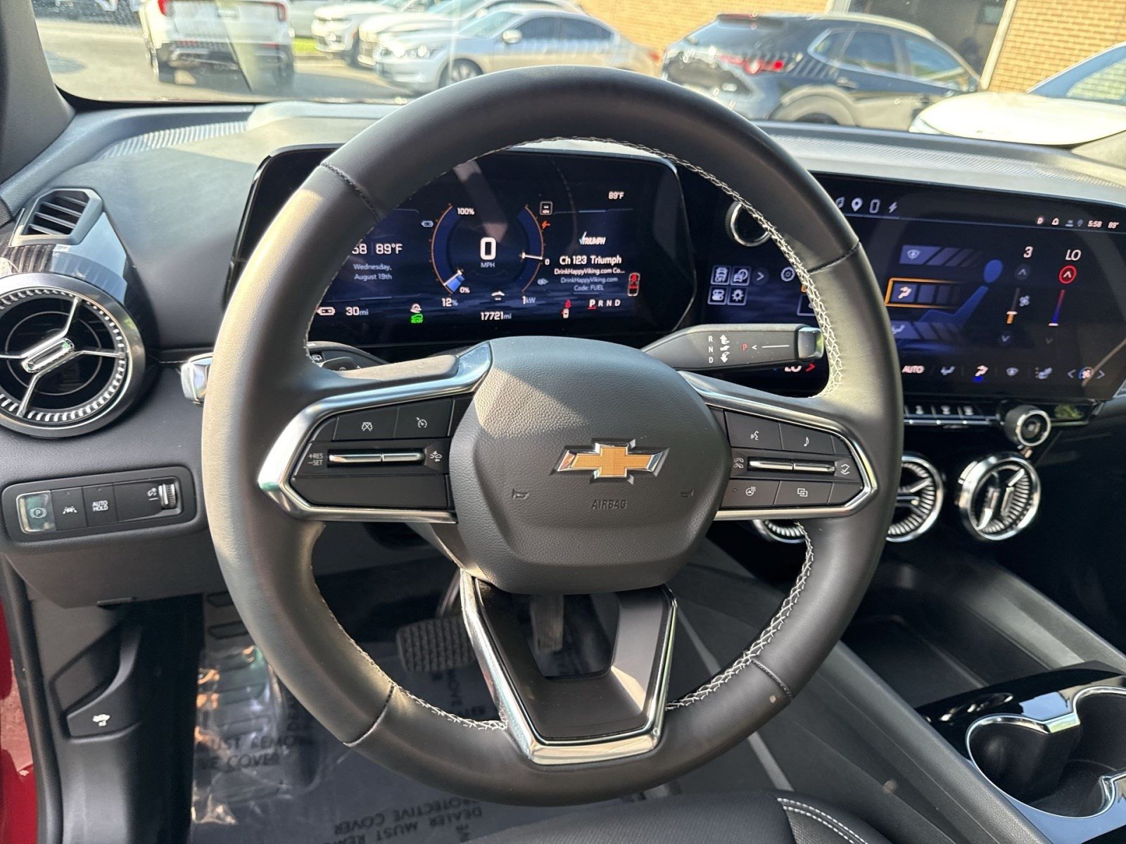 Used 2024 Chevrolet Blazer EV LT AWD/4WD image 15