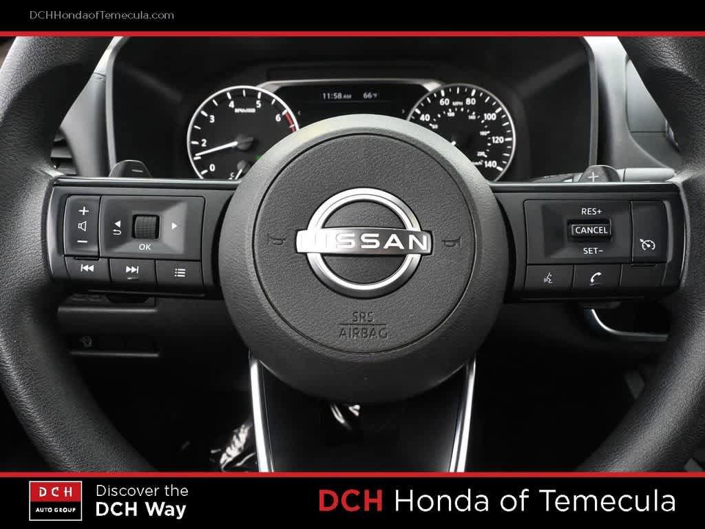 Used 2023 Nissan Rogue S AWD/4WD image 9