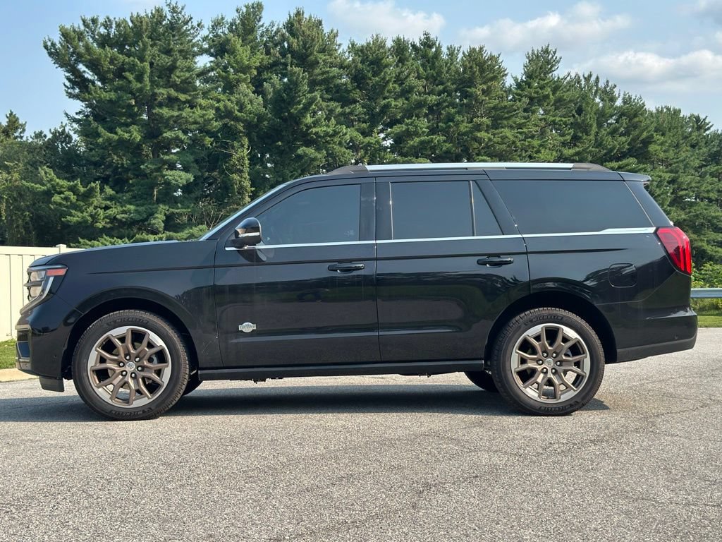 Used 2025 Ford Expedition King Ranch AWD/4WD image 4