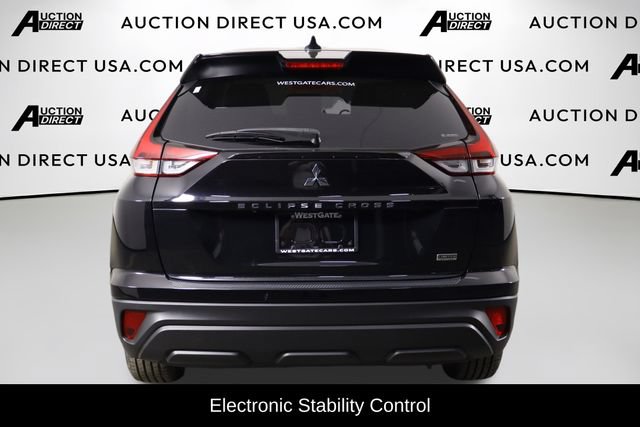 Used 2023 Mitsubishi Eclipse Cross LE AWD/4WD image 3