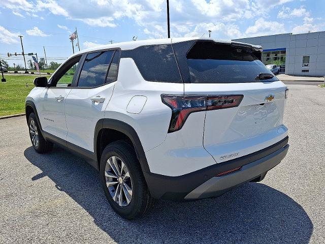 New 2026 Chevrolet Equinox LT w/ Convenience Package II FWD image 3