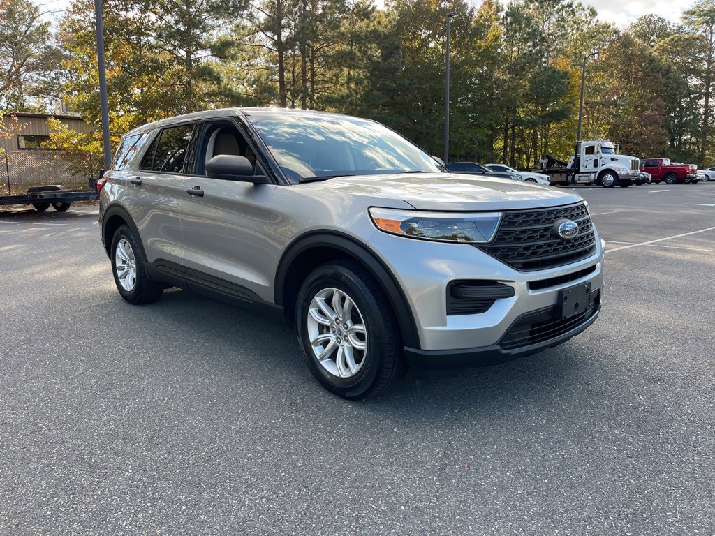 Used 2021 Ford Explorer 2WD image 4