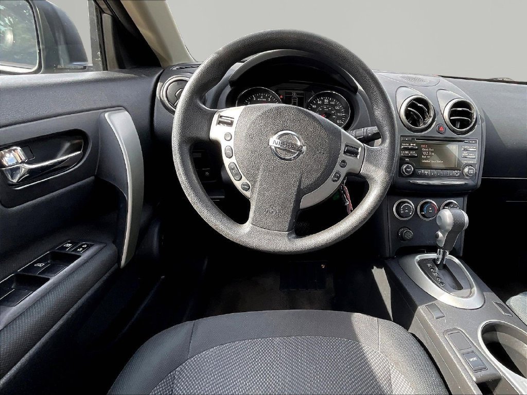 Used 2013 Nissan Rogue S w/ Special Edition Pkg FWD image 11