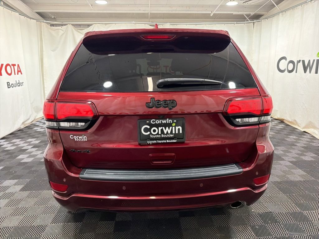 Used 2019 Jeep Grand Cherokee Altitude image 5