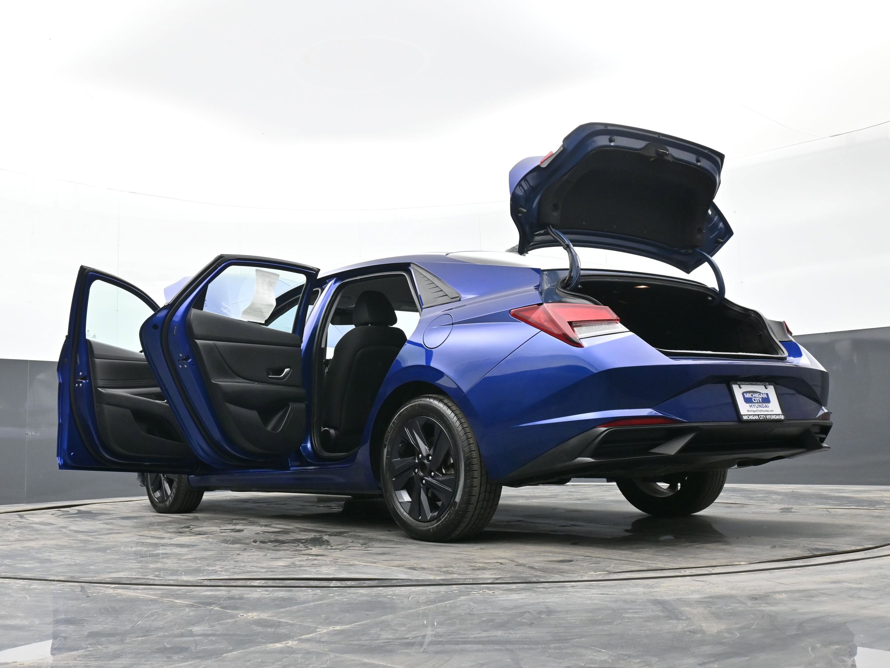 Certified 2022 Hyundai Elantra SEL w/ Convenience Package image 49