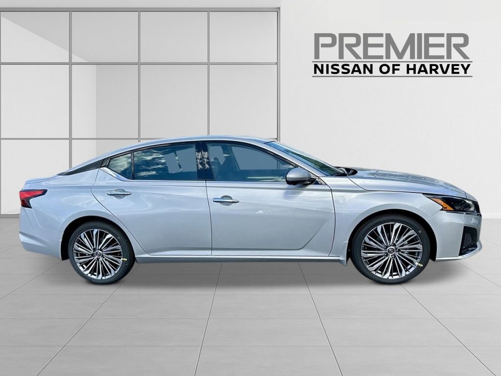 New 2025 Nissan Altima 2.5 SL image 6