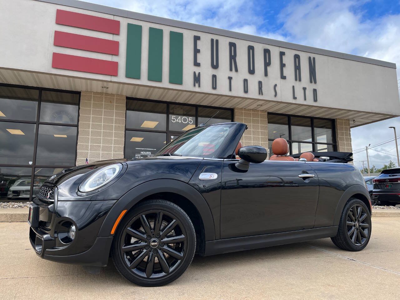 Used 2021 MINI Cooper S w/ Signature Upholstery Package