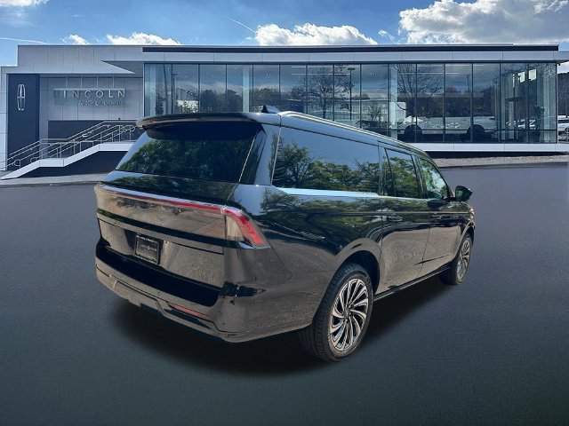 New 2027 Lincoln Navigator L Black Label AWD/4WD image 8