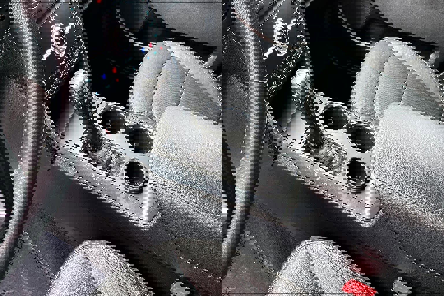 Used 2019 Ford Explorer Limited image 16