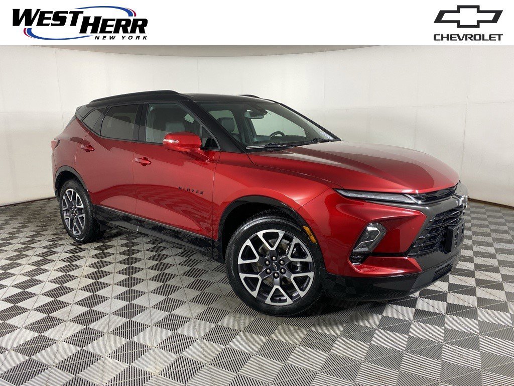 Certified 2023 Chevrolet Blazer RS w/ Enhanced Convenience Package image 1