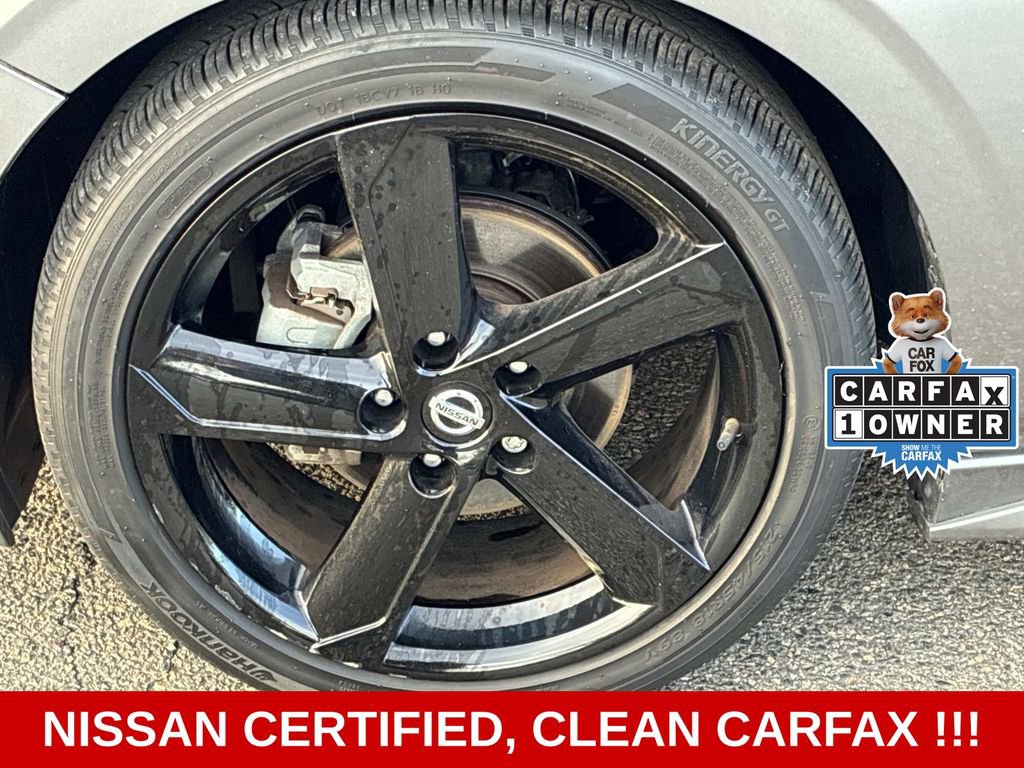Certified 2023 Nissan Sentra SR w/ Midnight Edition Package FWD image 15