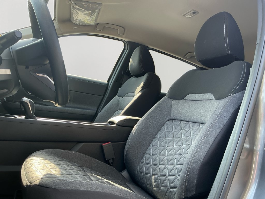 New 2027 Nissan Kicks SV AWD/4WD image 24