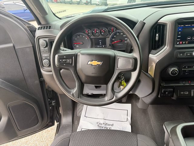 Used 2022 Chevrolet Silverado 2500 Custom w/ Custom Value Package AWD/4WD image 13
