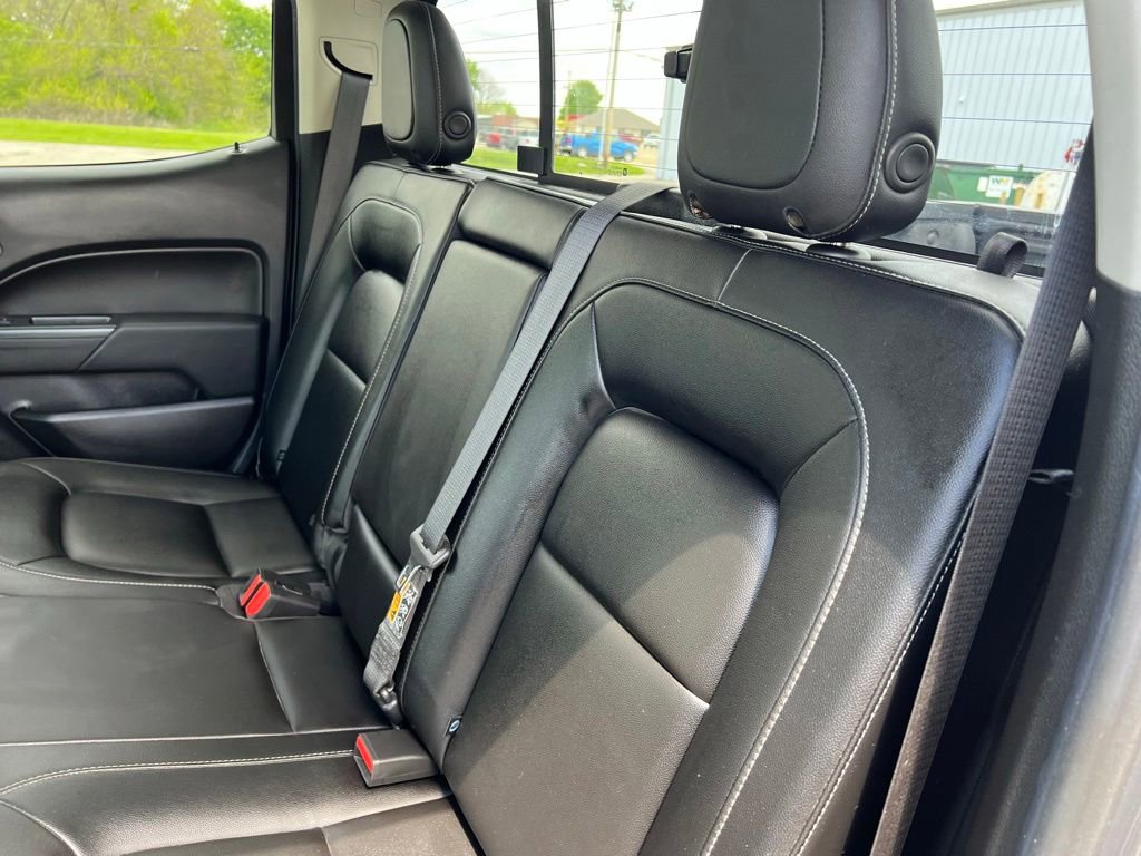 Used 2022 Chevrolet Colorado LT w/ Luxury Package RWD image 18