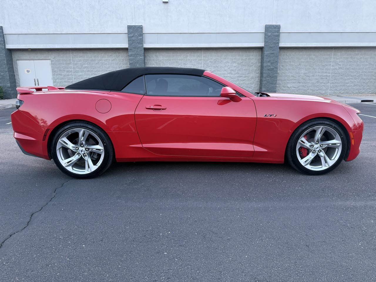 Used 2022 Chevrolet Camaro SS RWD image 21