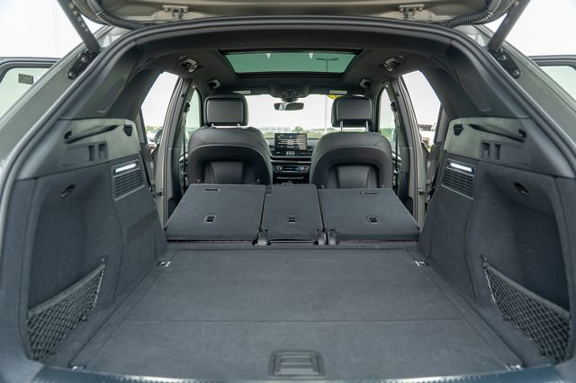 Used 2024 Audi SQ5 Premium Plus image 18