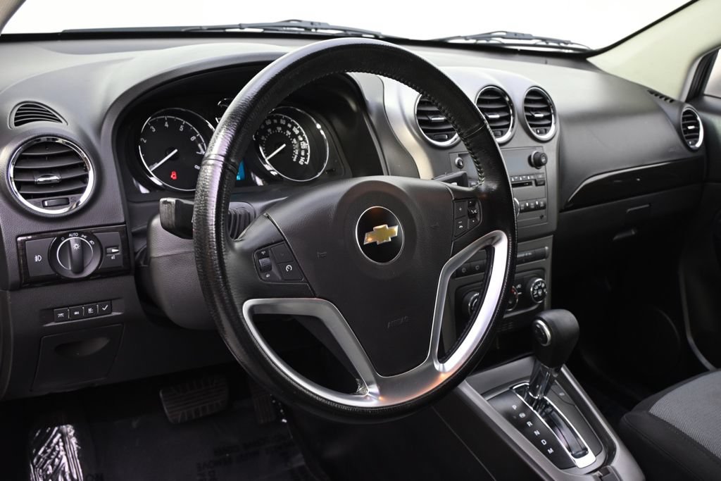 Used 2014 Chevrolet Captiva Sport LS FWD image 11