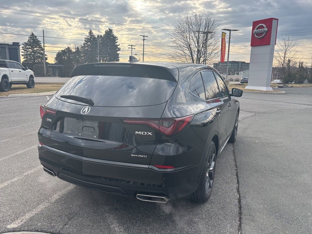 Used 2023 Acura MDX A-Spec image 7