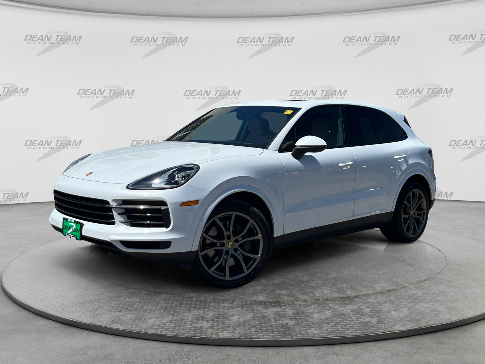 Used 2022 Porsche Cayenne S AWD/4WD image 3