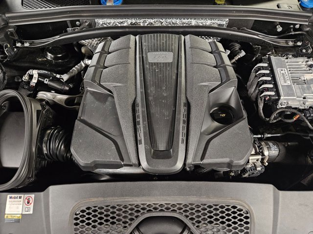 Used 2023 Porsche Macan GTS image 23