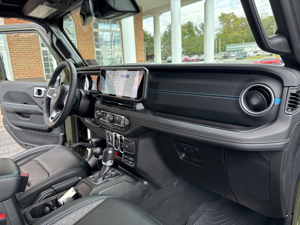 Used 2024 Jeep Wrangler High Altitude image 60