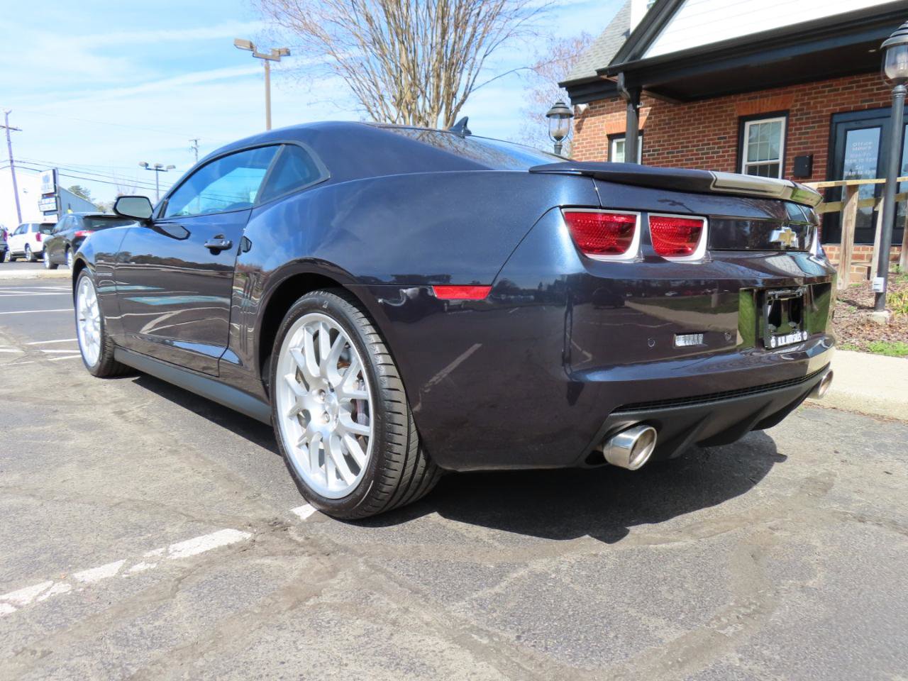 Used 2013 Chevrolet Camaro SS w/ Dusk Special Edition RWD image 13