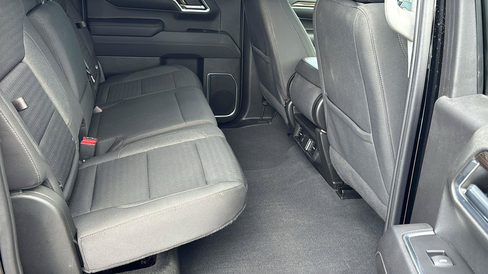 Certified 2023 Chevrolet Silverado 1500 LT w/ Protection Package AWD/4WD image 19